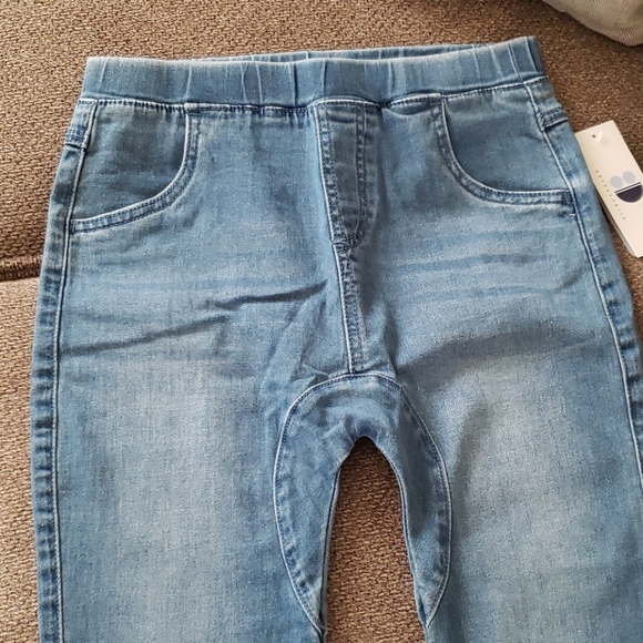 DotDotSmile denim jogger light wash faded jeans - Picture 2 of 7